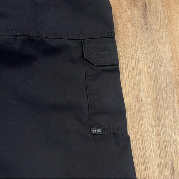 5.11 Tactical Cargo Pants Men’s 40x34 Navy Rip Stop Pockets Elastic Waist - Picture 6 of 10